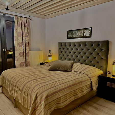 Boutique Hotel Skamnos Arachova Eksteriør billede