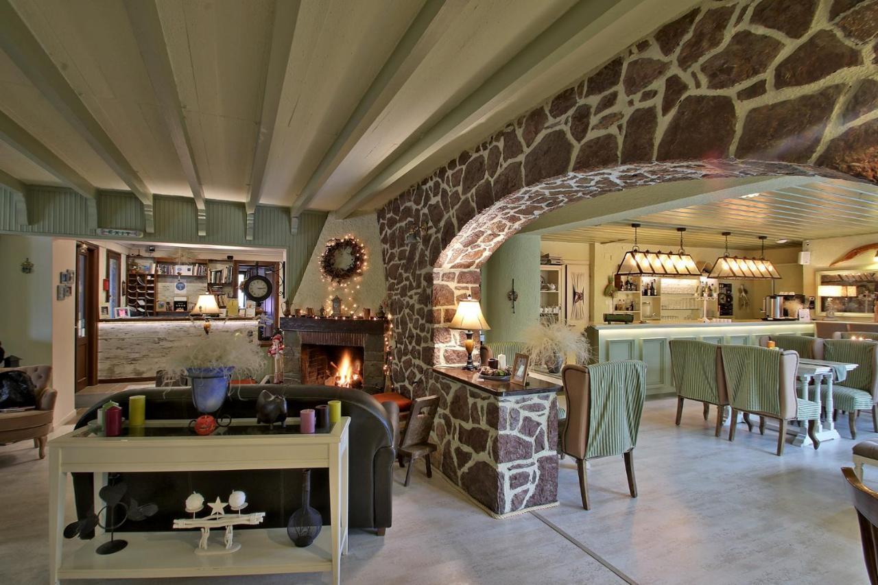 Boutique Hotel Skamnos Arachova Eksteriør billede