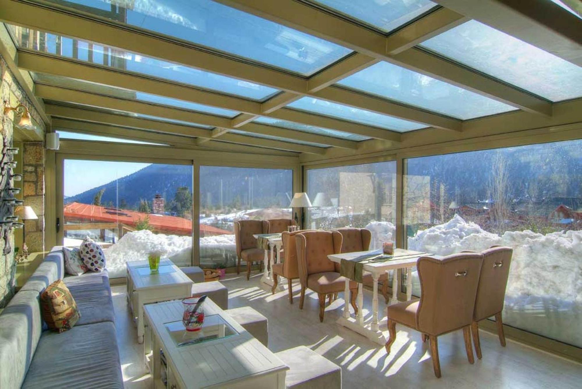 Boutique Hotel Skamnos Arachova Eksteriør billede