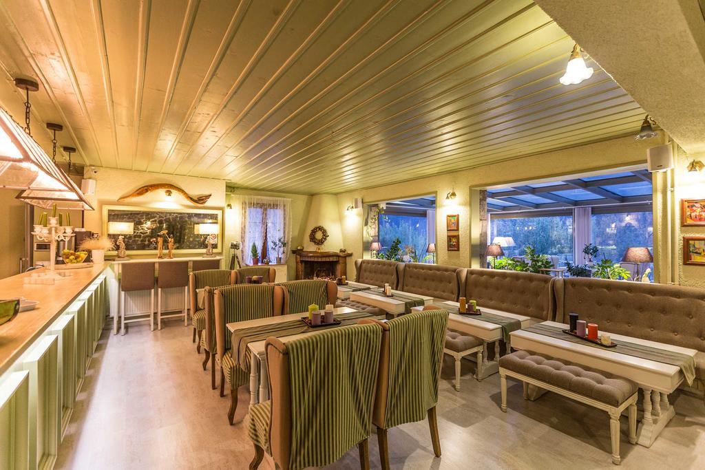 Boutique Hotel Skamnos Arachova Eksteriør billede